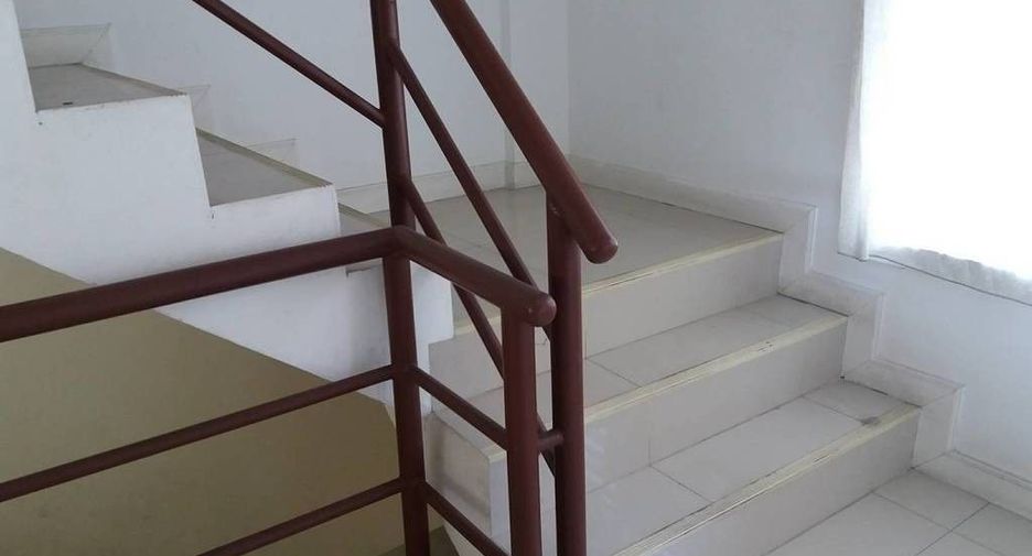 Reihenhaus zum Kauf und zur Miete mit 3 Zimmer in Mueang Chiang Mai, Chiang Mai