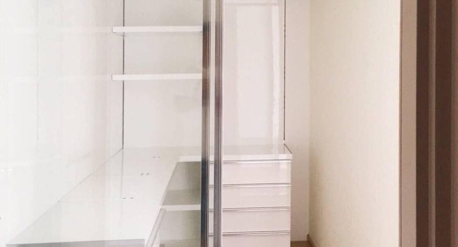 For sale and for rent 2 bedrooms condo in Watthana, Bangkok