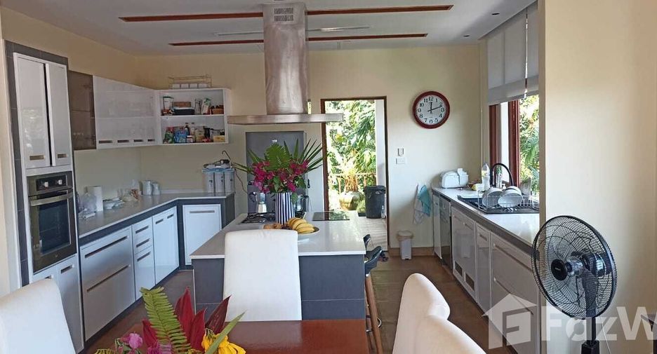Villa zum Kauf mit 4 Zimmer in Ko Samui, Surat Thani