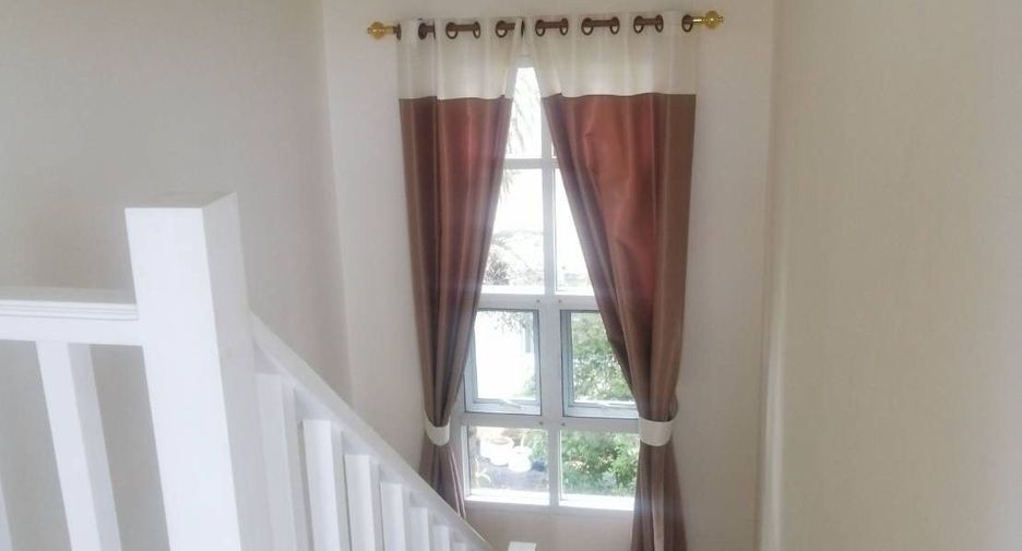 For rent 3 bedrooms house in Doi Saket, Chiang Mai