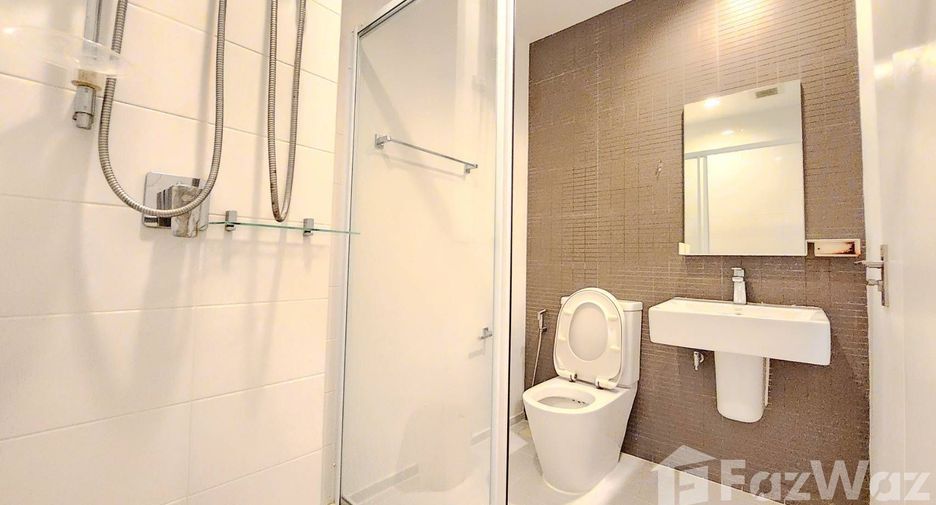 Condo en alquiler de 2 habitaciones en Mueang Chiang Mai, Chiang Mai