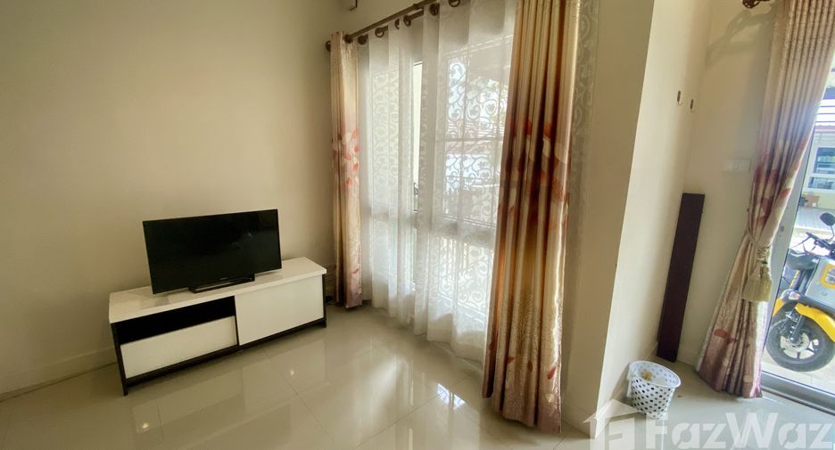 For rent 2 bedrooms townhouse in Mueang Chiang Mai, Chiang Mai