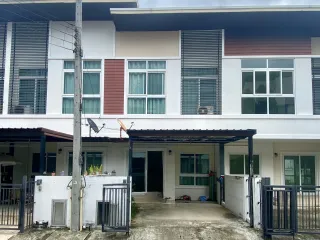 For Rent 2 Bedroom Townhouse In Mueang Chiang Mai