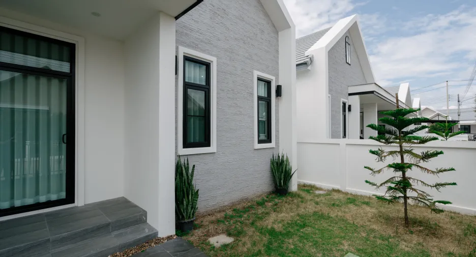 For sale 3 bedrooms house in Mueang Buriram, Buriram