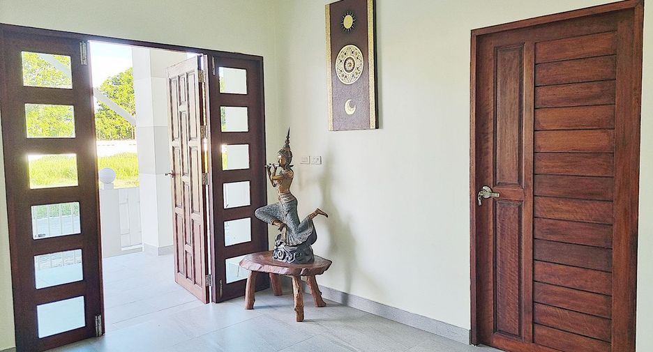出售 3 卧室 独立屋 在 Cha-Am, Phetchaburi