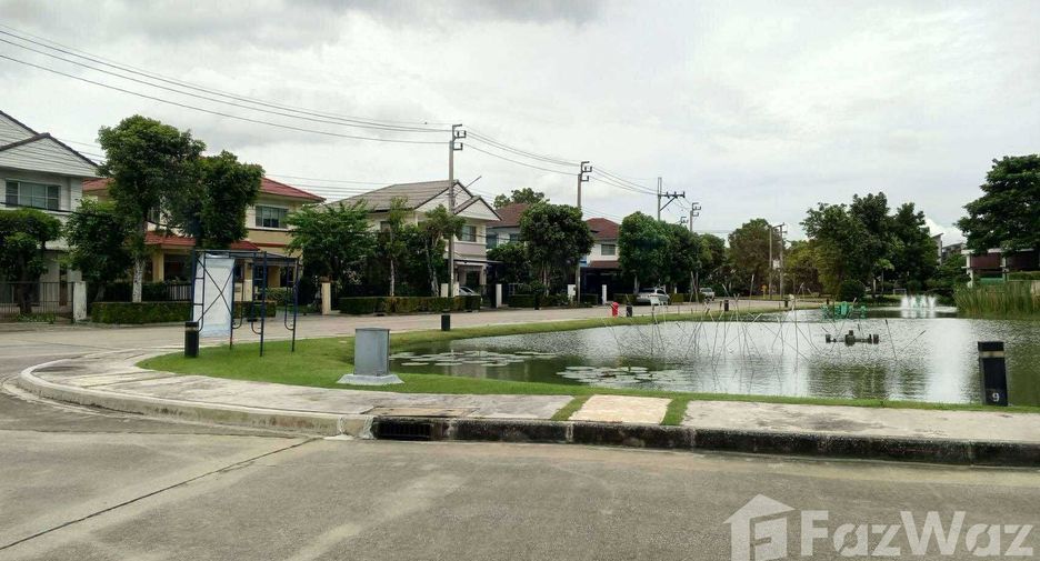 À louer 3 chambres maison à Bang Bua Thong, Nonthaburi