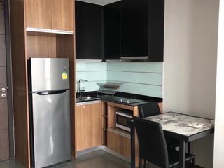 For sale 1 bed condo in Pathum Wan, Bangkok