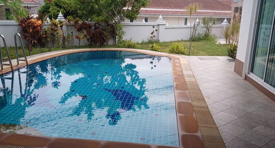 For rent 3 bedrooms house in Sattahip, Chonburi