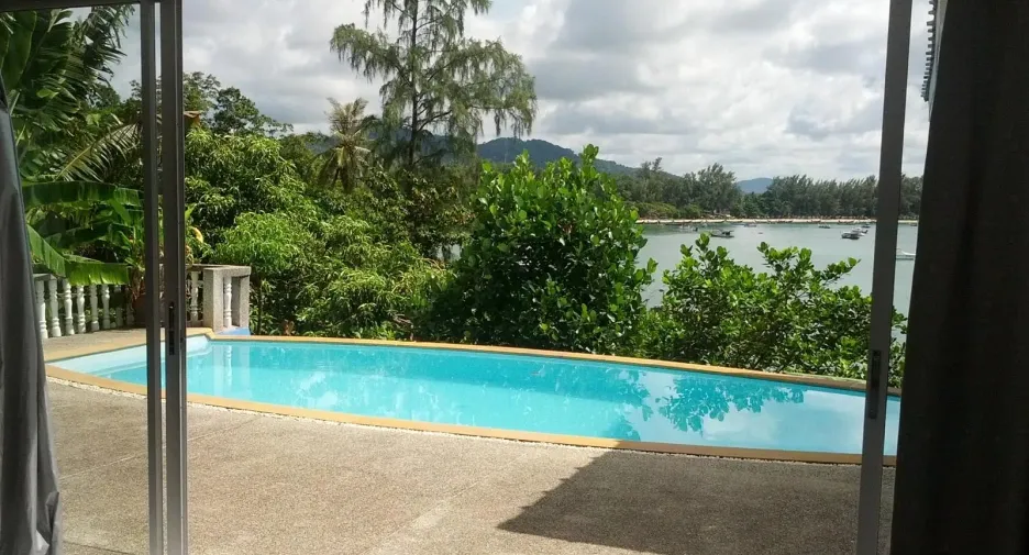 Villa en alquiler de 3 habitaciones en Mueang Phuket, Phuket
