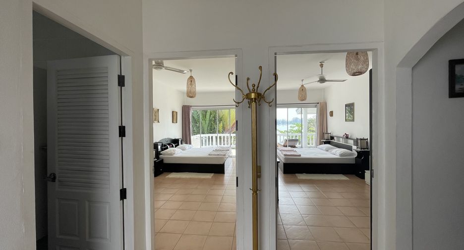 Villa en alquiler de 3 habitaciones en Mueang Phuket, Phuket
