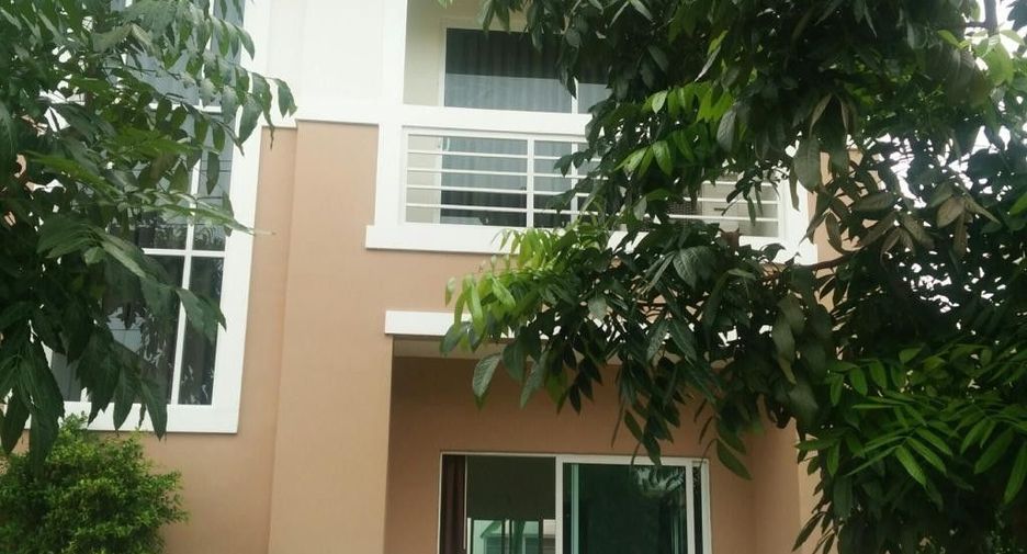 For sale 3 bedrooms house in Lat Krabang, Bangkok