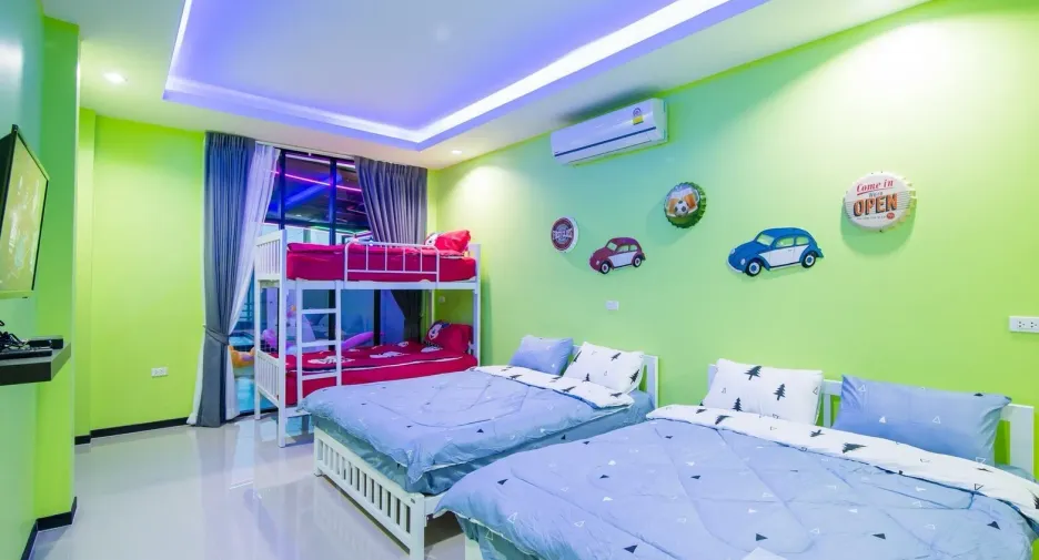 Villa en venta de 5 habitaciones en Cha Am, Phetchaburi
