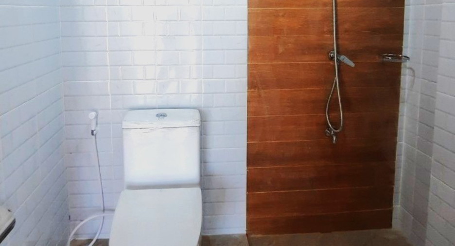 Reihenhaus zum Kauf mit 6 Zimmer in Mueang Chiang Mai, Chiang Mai