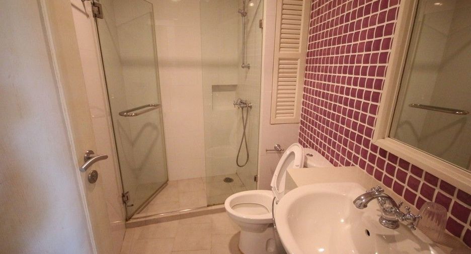 For rent 2 bedrooms condo in Hua Hin, Prachuap Khiri Khan