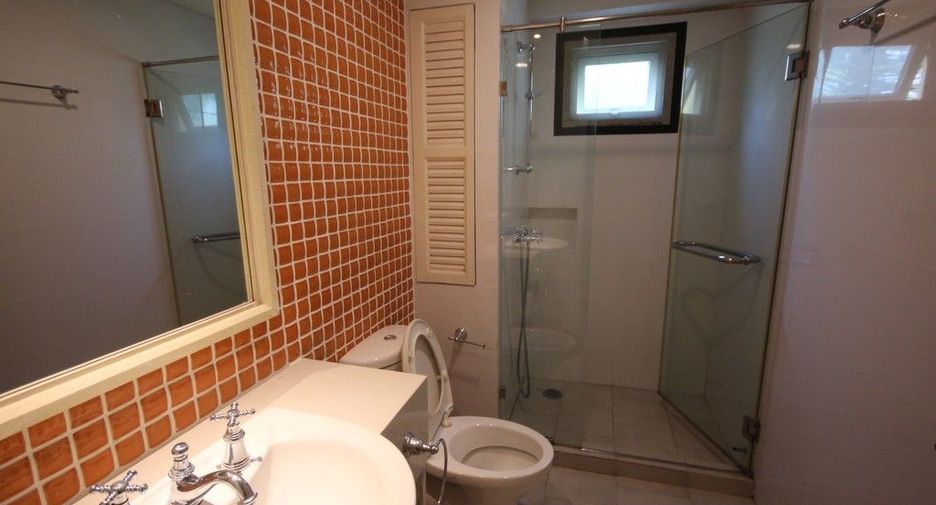 For rent 2 bedrooms condo in Hua Hin, Prachuap Khiri Khan