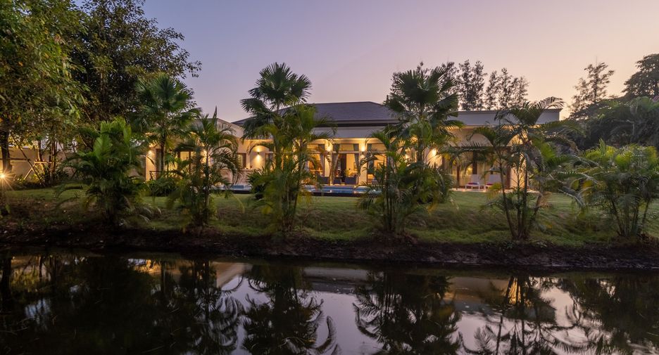 For sale 3 bedrooms villa in Saraphi, Chiang Mai
