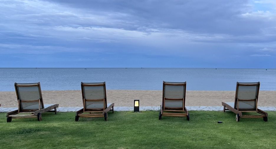 For sale 3 bedrooms condo in Pran Buri, Prachuap Khiri Khan