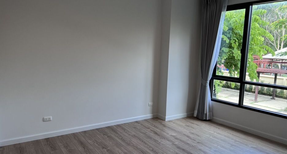 For sale 3 bedrooms condo in Pran Buri, Prachuap Khiri Khan
