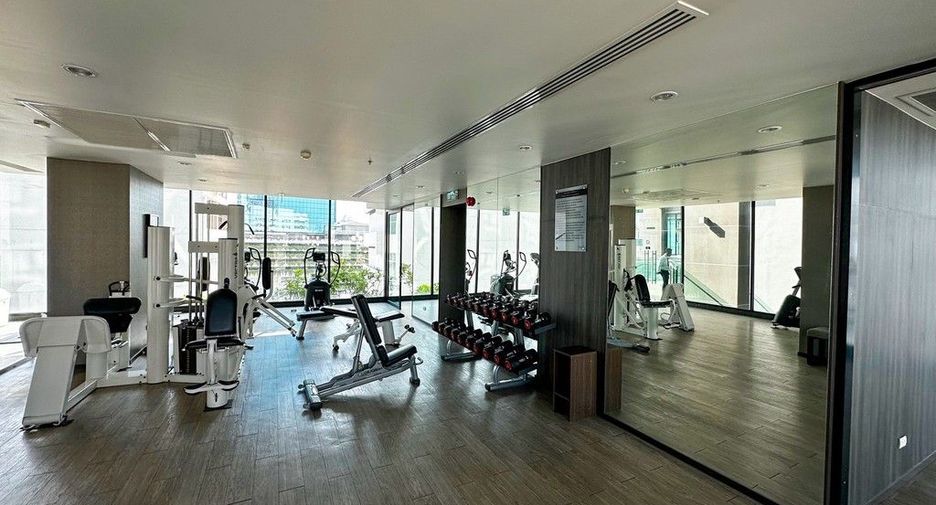 For sale 2 bedrooms condo in Watthana, Bangkok