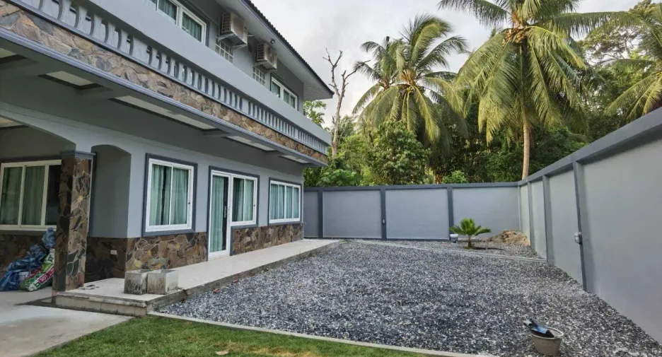 For rent 3 bedrooms house in Ko Samui, Surat Thani
