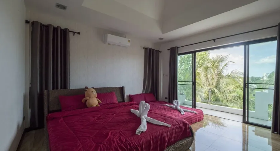 For sale and for rent 6 bedrooms villa in Hua Hin, Prachuap Khiri Khan