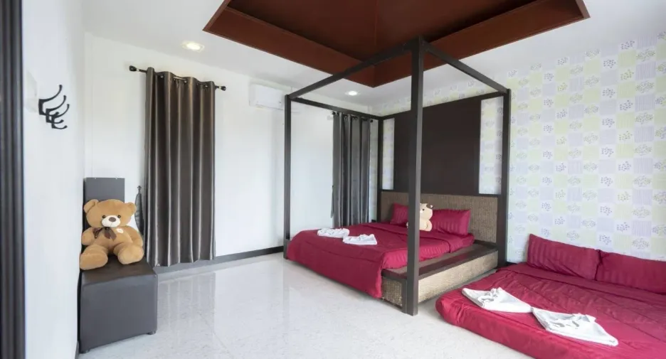 For sale and for rent 6 bedrooms villa in Hua Hin, Prachuap Khiri Khan