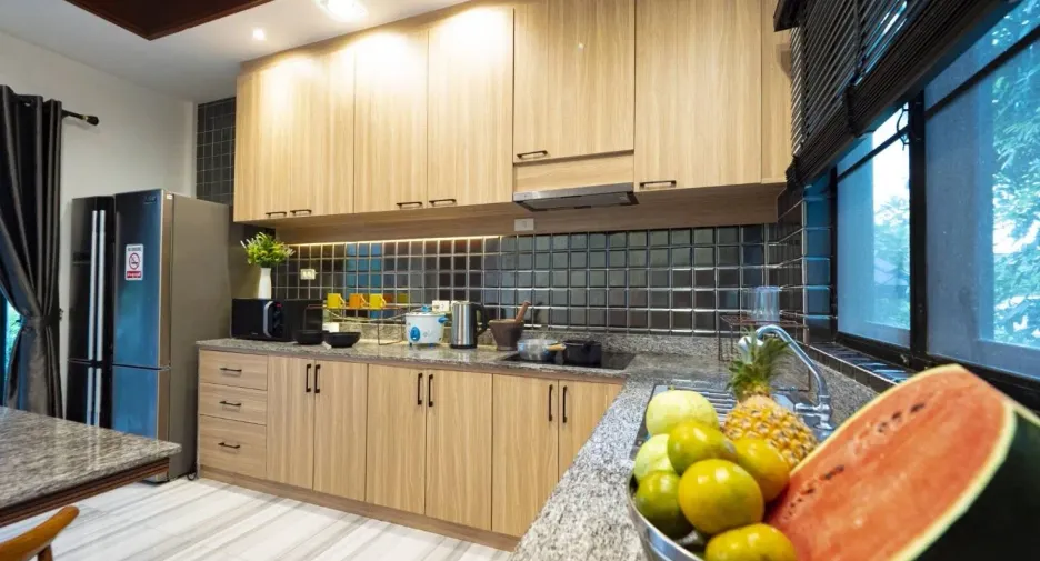 For sale and for rent 6 bedrooms villa in Hua Hin, Prachuap Khiri Khan