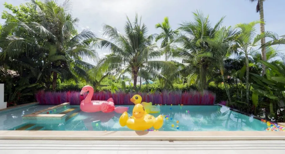 For sale and for rent 6 bedrooms villa in Hua Hin, Prachuap Khiri Khan
