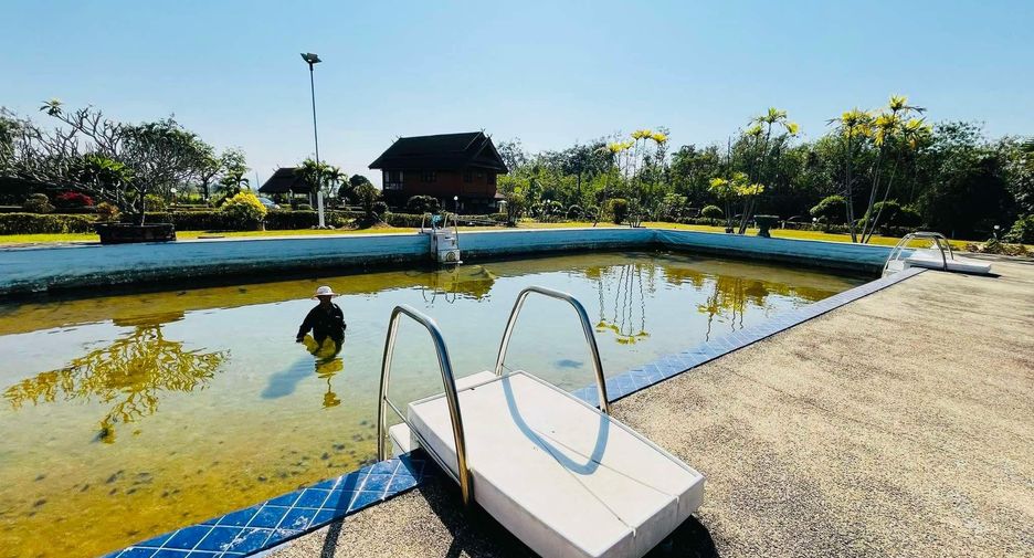For rent 4 bedrooms house in Doi Saket, Chiang Mai