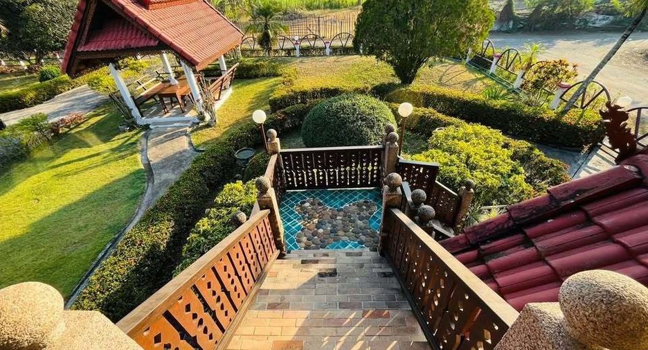 For rent 4 bedrooms house in Doi Saket, Chiang Mai
