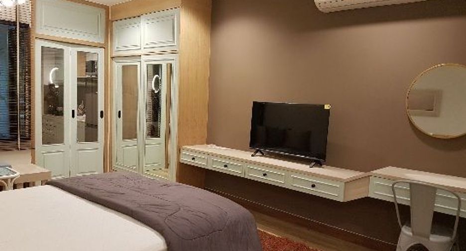 For rent studio condo in Si Racha, Chonburi