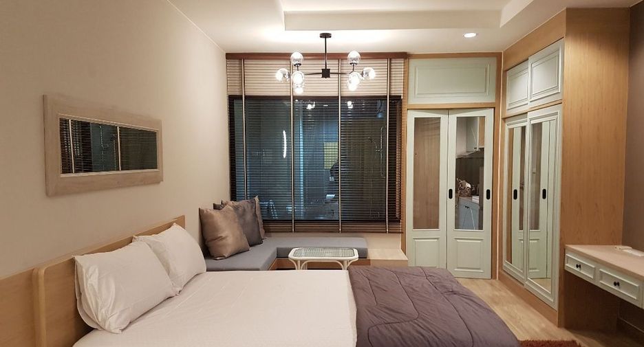 For rent studio condo in Si Racha, Chonburi