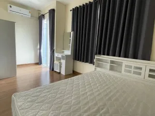 Reihenhaus zur Miete mit 2 Zimmer in Mueang Chiang Mai, Chiang Mai