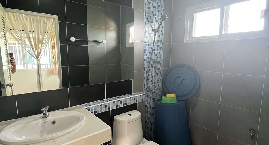 For sale 3 ベッドルーム house in Thung Khru, Bangkok