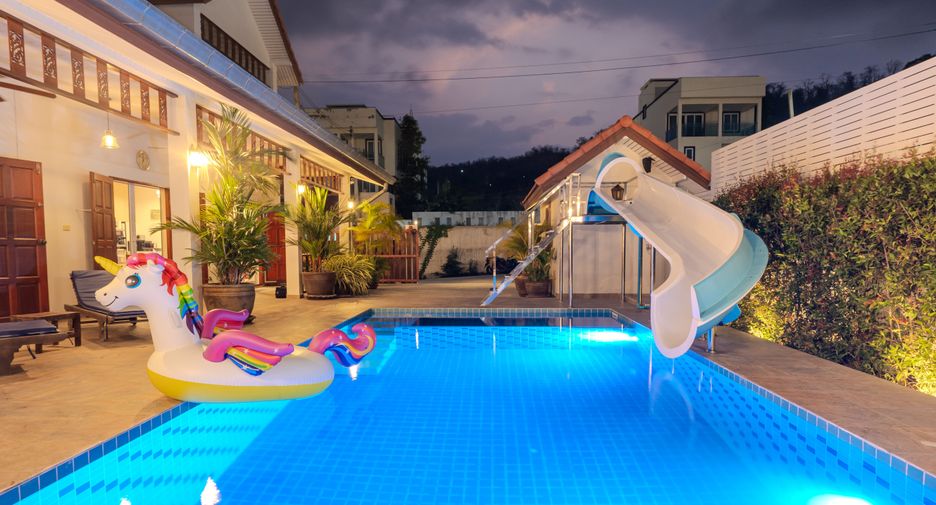 For rent 4 bedrooms house in Hua Hin, Prachuap Khiri Khan