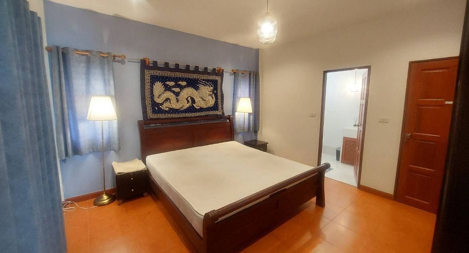 For rent 4 bedrooms house in Hua Hin, Prachuap Khiri Khan