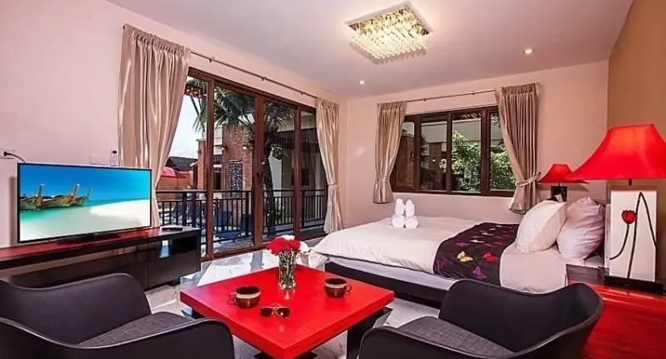 Casa en venta y en alquiler de 5 habitaciones en Bang Lamung, Chonburi