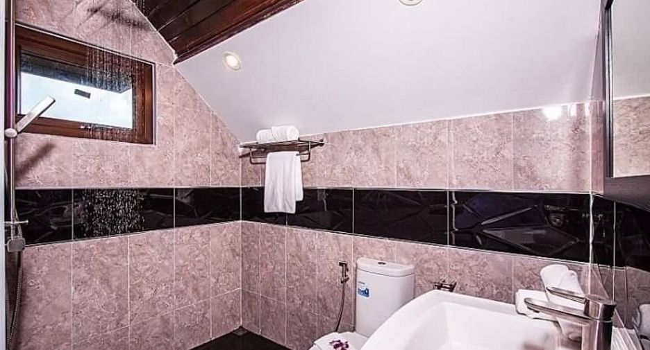 Haus zum Kauf und zur Miete mit 5 Zimmer in Bang Lamung, Chonburi
