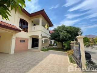 For Rent 4 Bedroom House In Mueang Chiang Mai