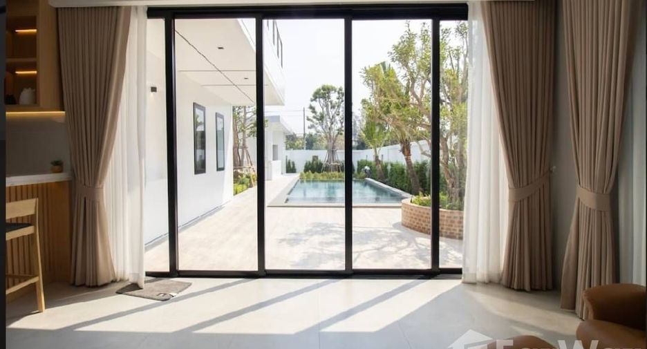 Haus zum Kauf mit 4 Zimmer in Mueang Chiang Mai, Chiang Mai