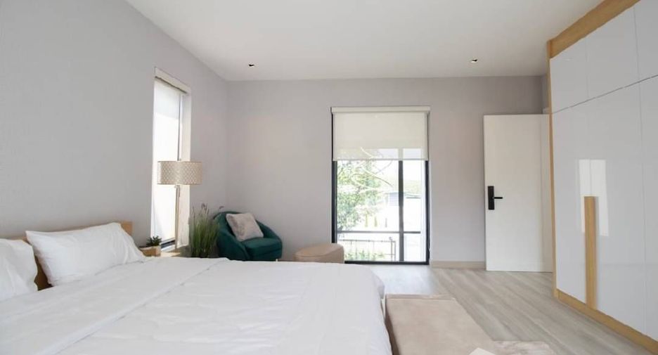 Haus zum Kauf mit 4 Zimmer in Mueang Chiang Mai, Chiang Mai