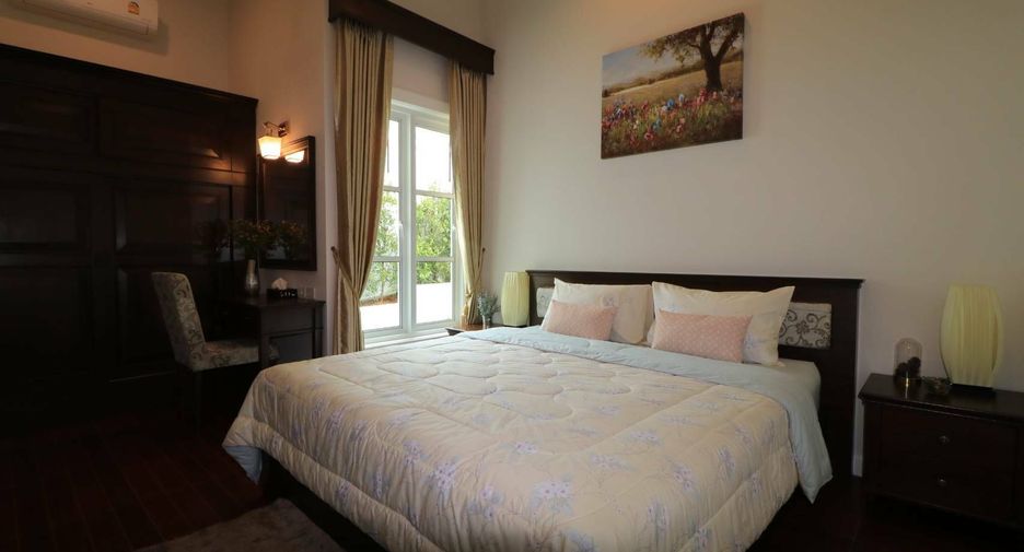 For rent 3 bedrooms villa in Hua Hin, Prachuap Khiri Khan