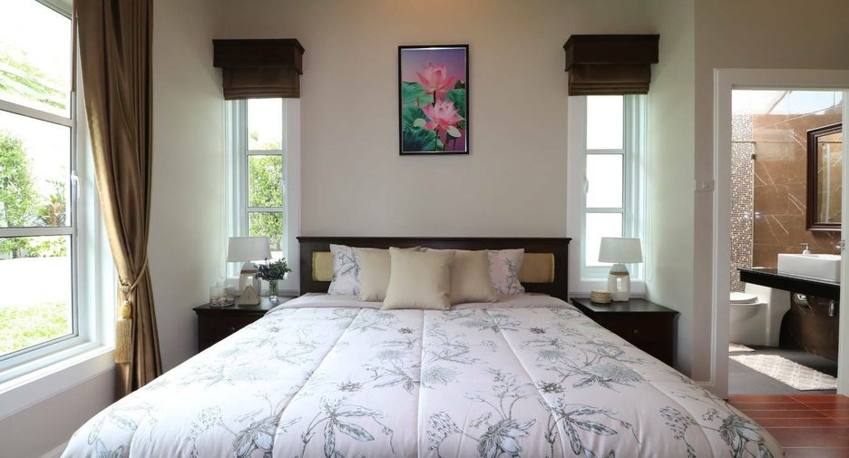 For rent 3 bedrooms villa in Hua Hin, Prachuap Khiri Khan