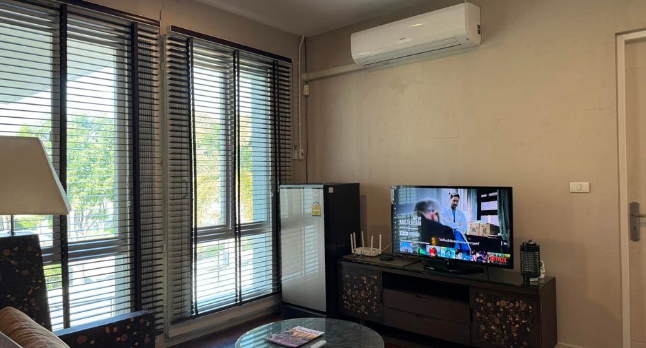 For rent 4 bedrooms house in Mueang Chiang Mai, Chiang Mai