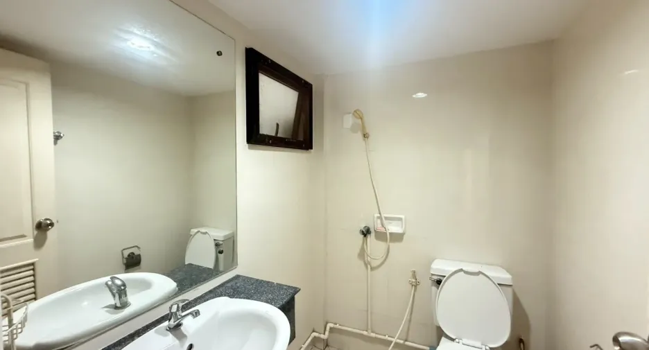 For sale 3 bedrooms house in Bang Khen, Bangkok