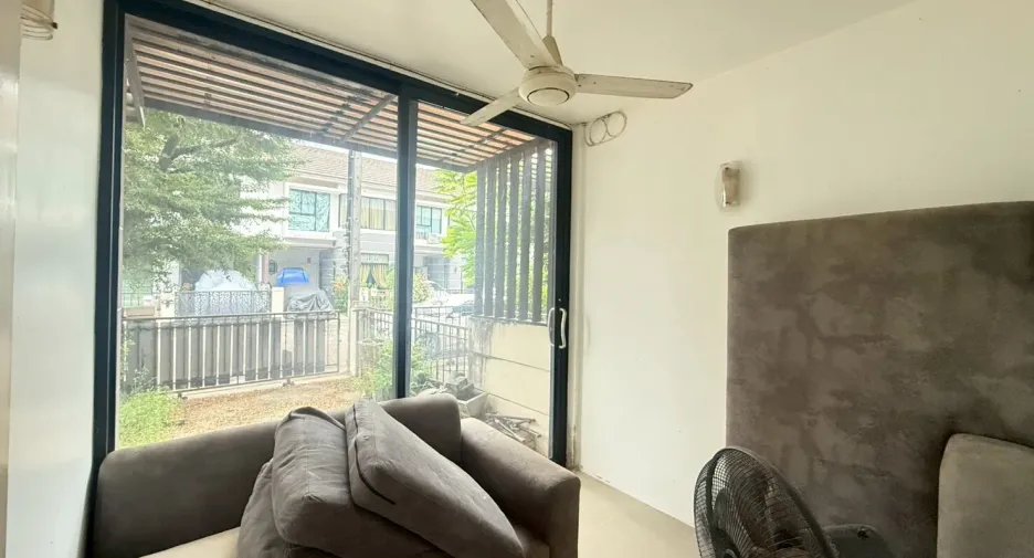 For sale 3 bedrooms house in Bang Khen, Bangkok