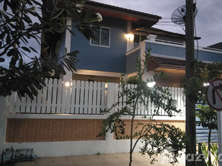 Casa en alquiler de 3 habitaciones en Mae Rim, Chiang Mai