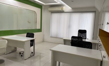 For rent office in Mueang Chiang Mai, Chiang Mai
