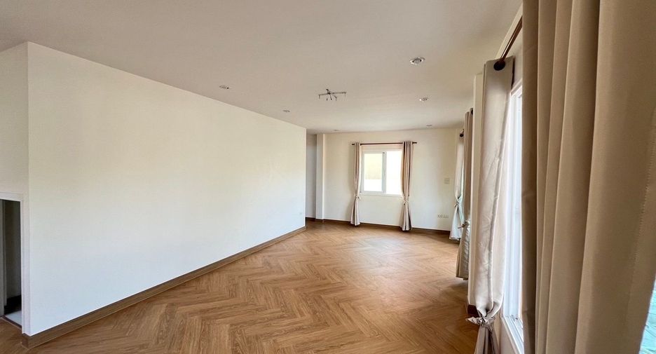 Villa zum Kauf und zur Miete mit 4 Zimmer in Hua Hin, Prachuap Khiri Khan