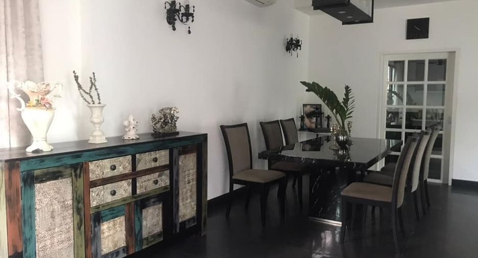 For sale 5 bedrooms house in Doi Saket, Chiang Mai